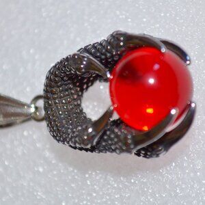 Fashion Classic Domineering Stainless Steel Dragon Claw Pendant